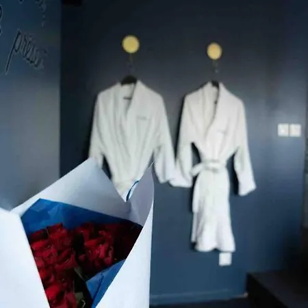 아파트 Loveroom En Aparte *