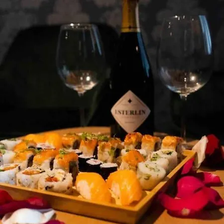 Loveroom En Aparte 아파트 *