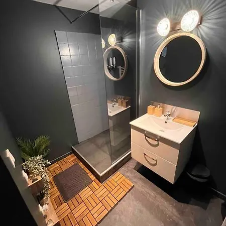 Loveroom En Aparte Apartment Caen