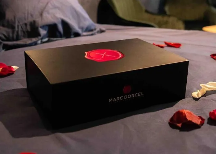 Loveroom En Aparte アパート